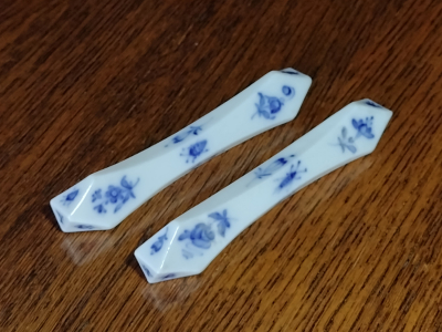 Meissen china Collectable Antique Knife Rests left view